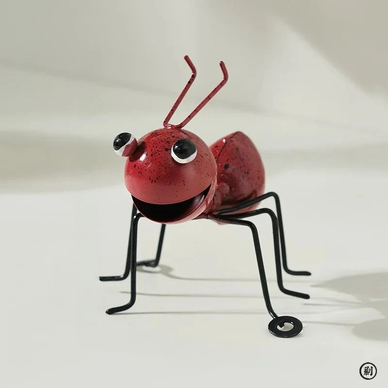 figurines insectes rouge vert bleu orange clips métal brillance artisanal jardin intérieur extérieur