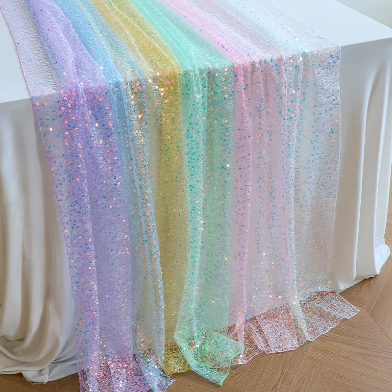 nappe festive séquins irisés transparent violet rose turquoise blanc anniversaire décoration scintillante assiettes gobelets