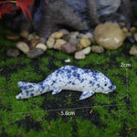 ornements poissons koi résine rouge orange bleu blanc réaliste decoration extérieure jardin statues diy