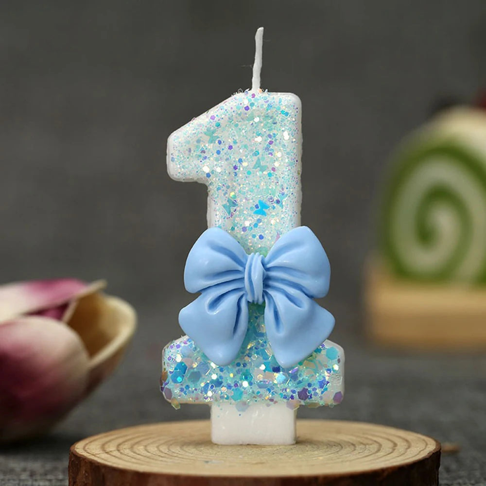 décoration anniversaire bougie chiffre paillettes argentées bleu clair festive tringle métallique simple élégante cute