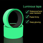 ruban adhésif lumineux vert fluo étanche autoadhésif décoration extérieure guide nocturne sécurité escaliers
