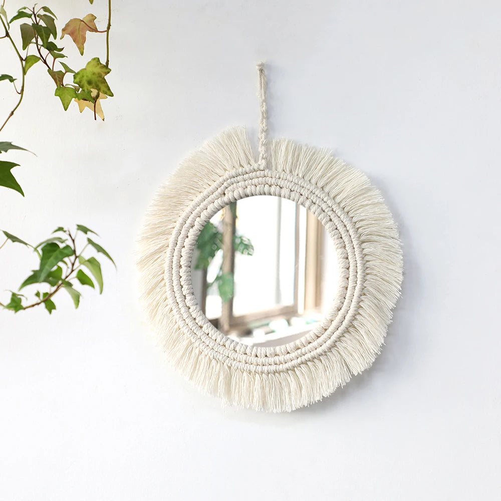 miroir mural macramé boho blanc franges décoration intérieure chambre salon artisanal