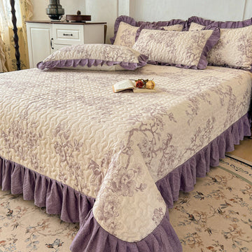 couvre lit matelassé volants imprimé fleurs beige violet classique romantique 220x255cm 260x255cm oreillers bordure