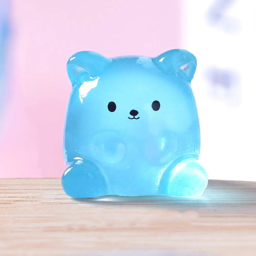 statues animaux ours blanc noir marron clair yeux noirs pattes rouges artisanal moderne