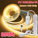 Détail du ruban LED COB flexible avec boîte à piles et capteur PIR