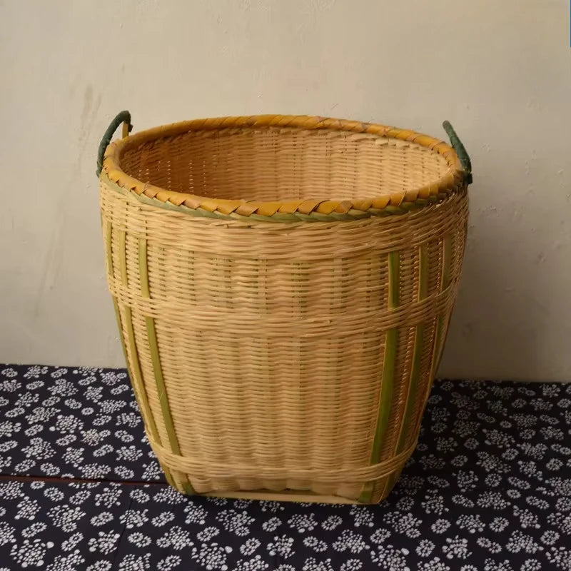 paniers rangement osier traditionnels poignées métalliques rayures vertes couleur beige clair organisateur cuisine salon