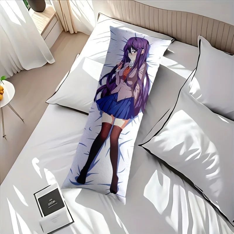 coussin corps anime violet personnages féminins détaillés blanc bleu beige nuit