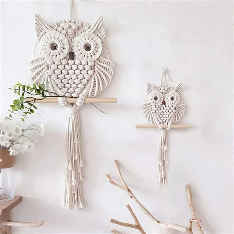 chouettes macramé blanc cassé motifs géométriques boho chic tapisserie murale tresses régulières