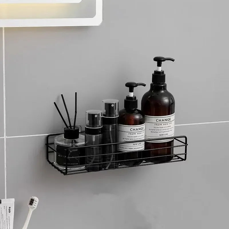 étagère salle bain murale adhésive métal noir grille moderne rangement produits toilette