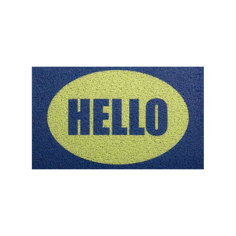 Tapis d'entrée bleu et jaune avec le mot "HELLO" écrit en grand.