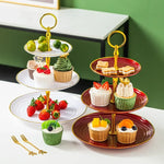 support desserts étages transparent moderne gâteaux fruits fourchettes dorées anniversaire mariage