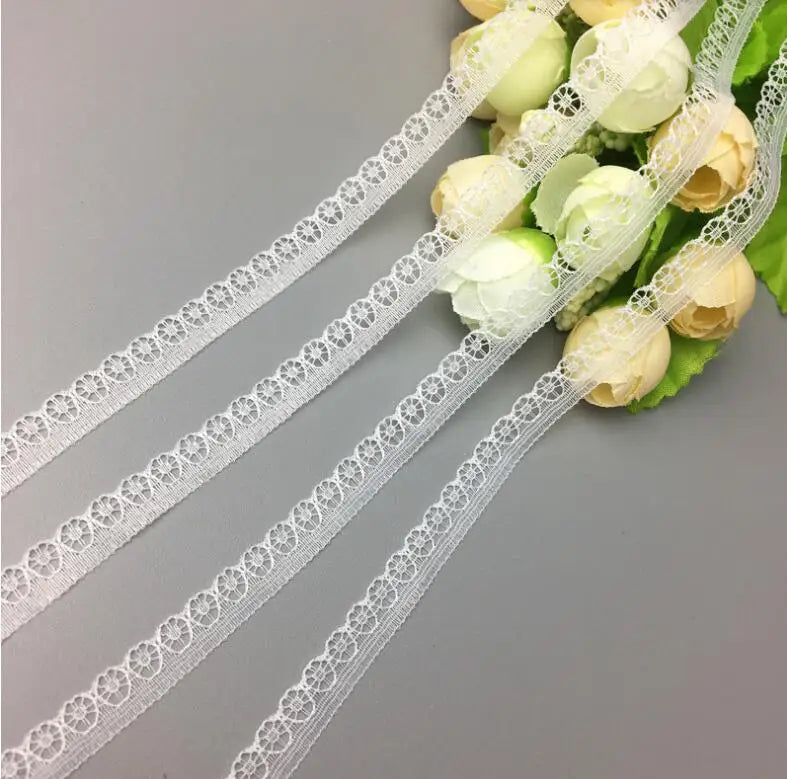 ruban dentelle blanche motif cercles élégant soluble écologique polyester 1cm largeur 10mètres