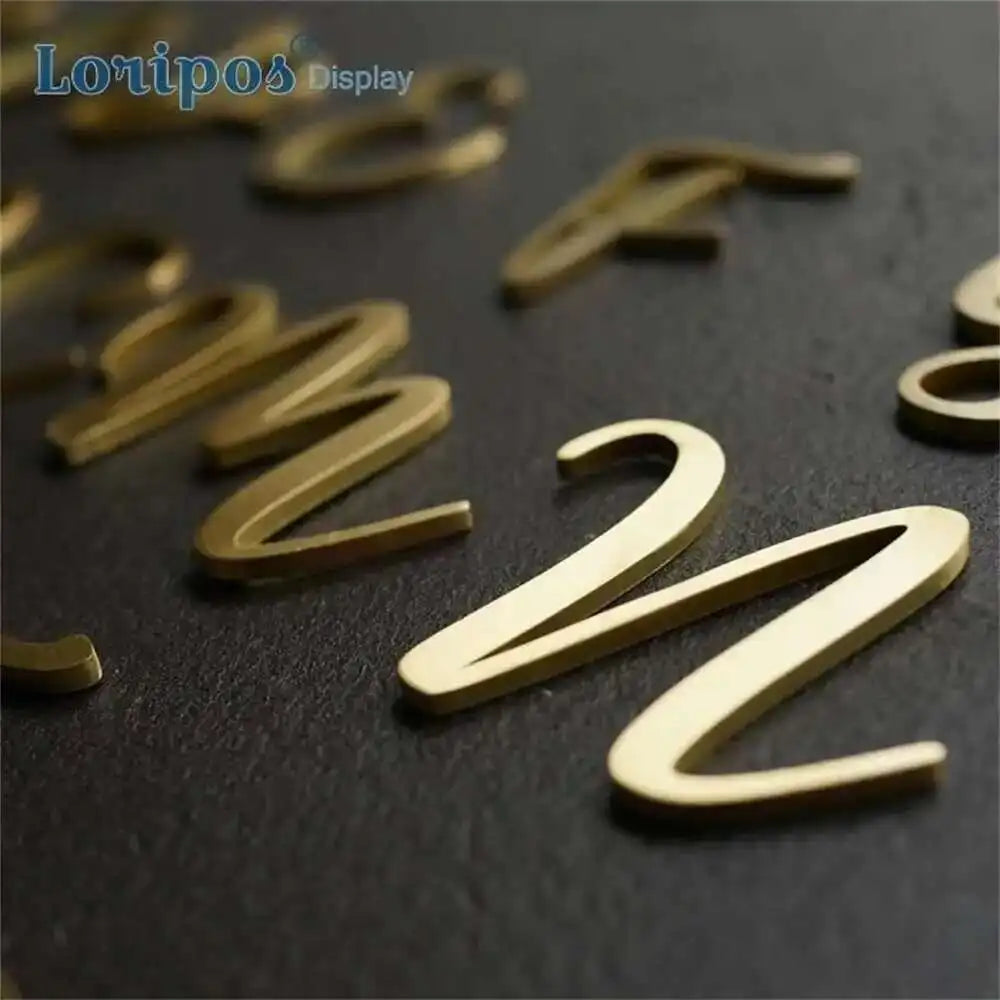 lettres alphabet bois doré classique cursive décoration murale nom porte maison