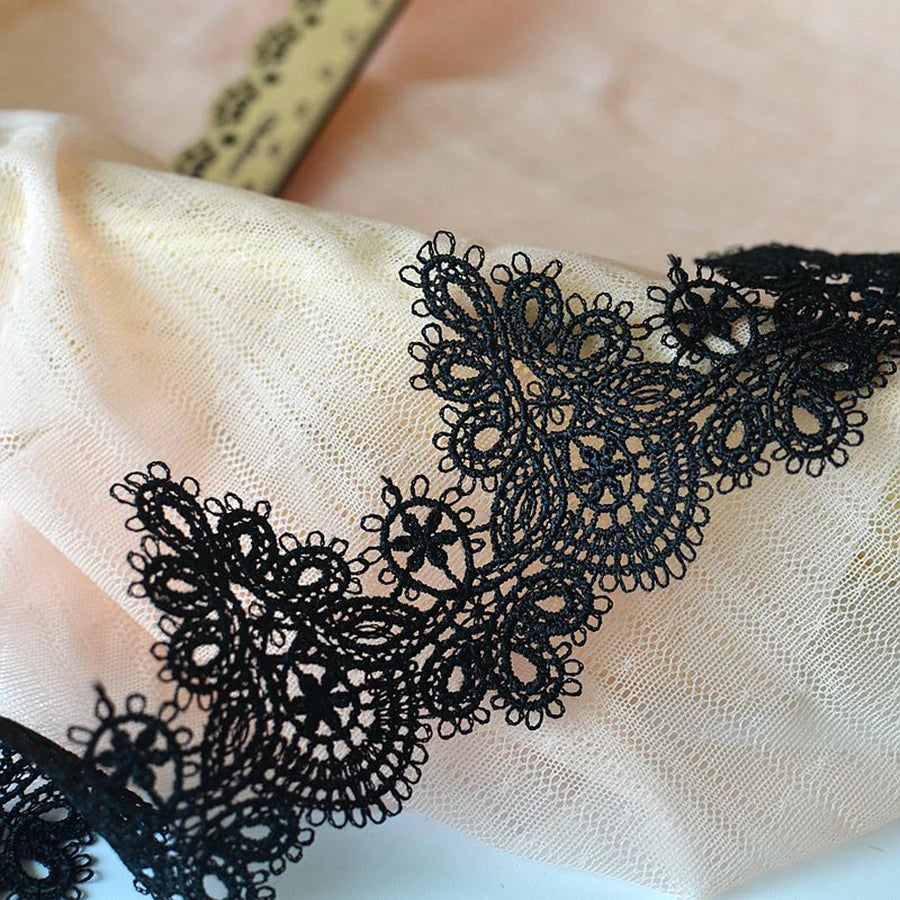 tissu dentelle noir floral ajouré polyester classique couture robe accessoire fête