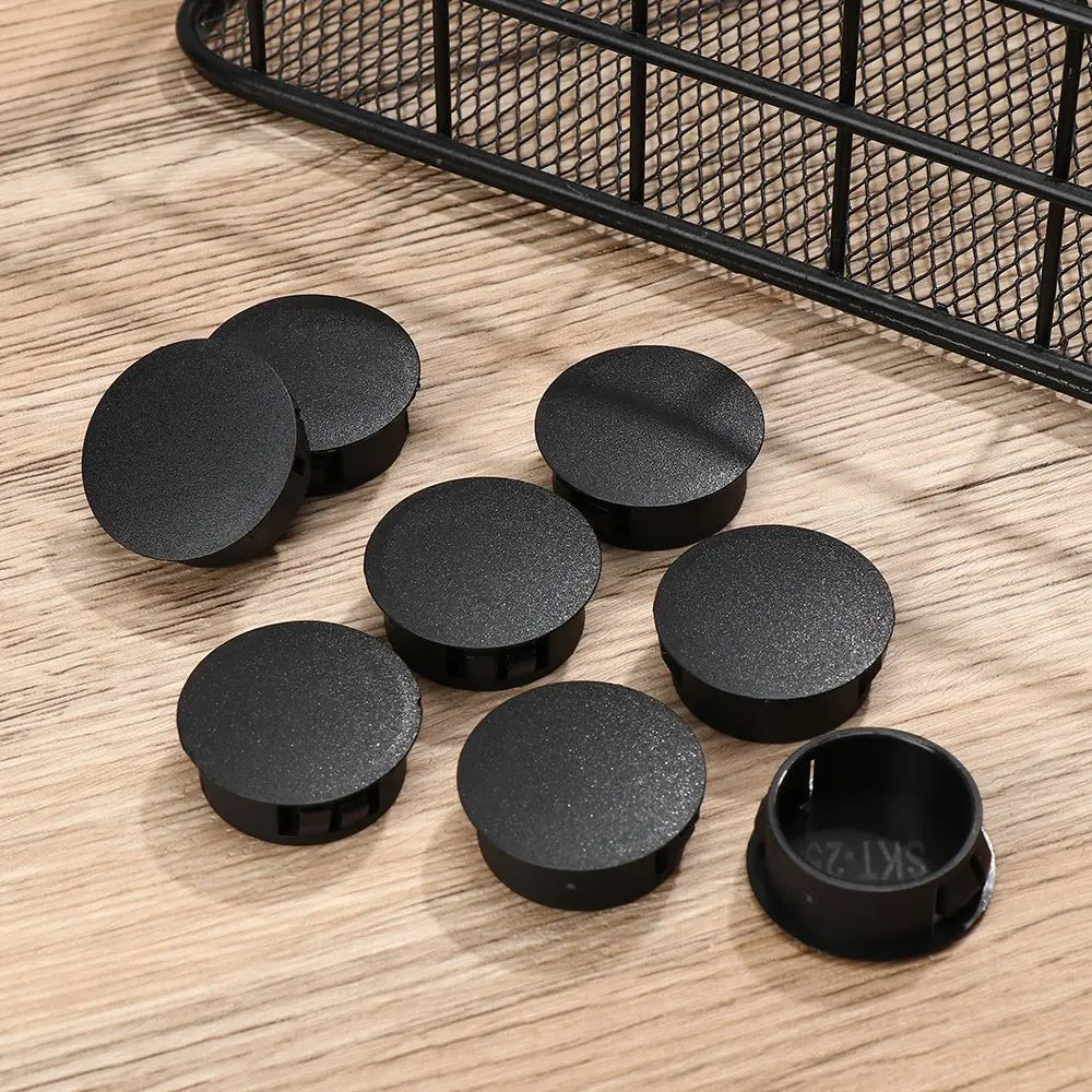 bouchons trou noirs plastique adhésifs pratiques pièces round variées dimensions