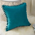 taies d'oreiller velours moderne gris jaune rose bleu blanc pompons non toxique polyester 45x45cm