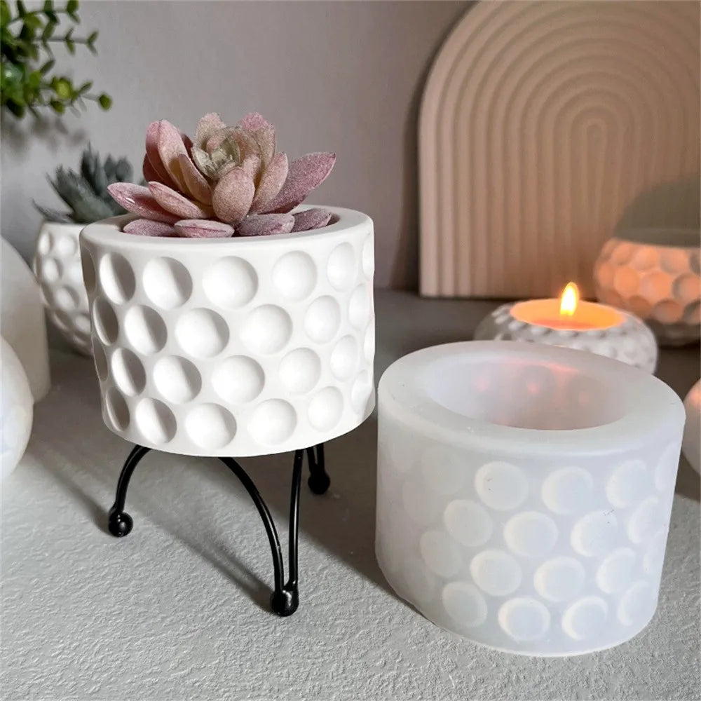 cache candle cache plante moderne perforations blanches minimaliste élément décoration