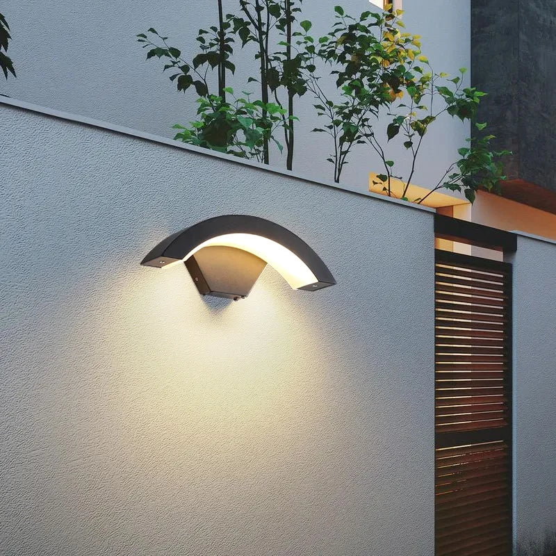 applique murale extérieure led détecteur mouvement radar noir doré moderneOutdoor lighting
