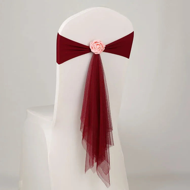 décoration chaise mariage turquois rouge blanc rose texturé voile transparent événement formel