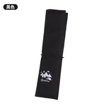 coussin pliable plein air camping noir vert olive imprimé logo blanc texture tissée pratique