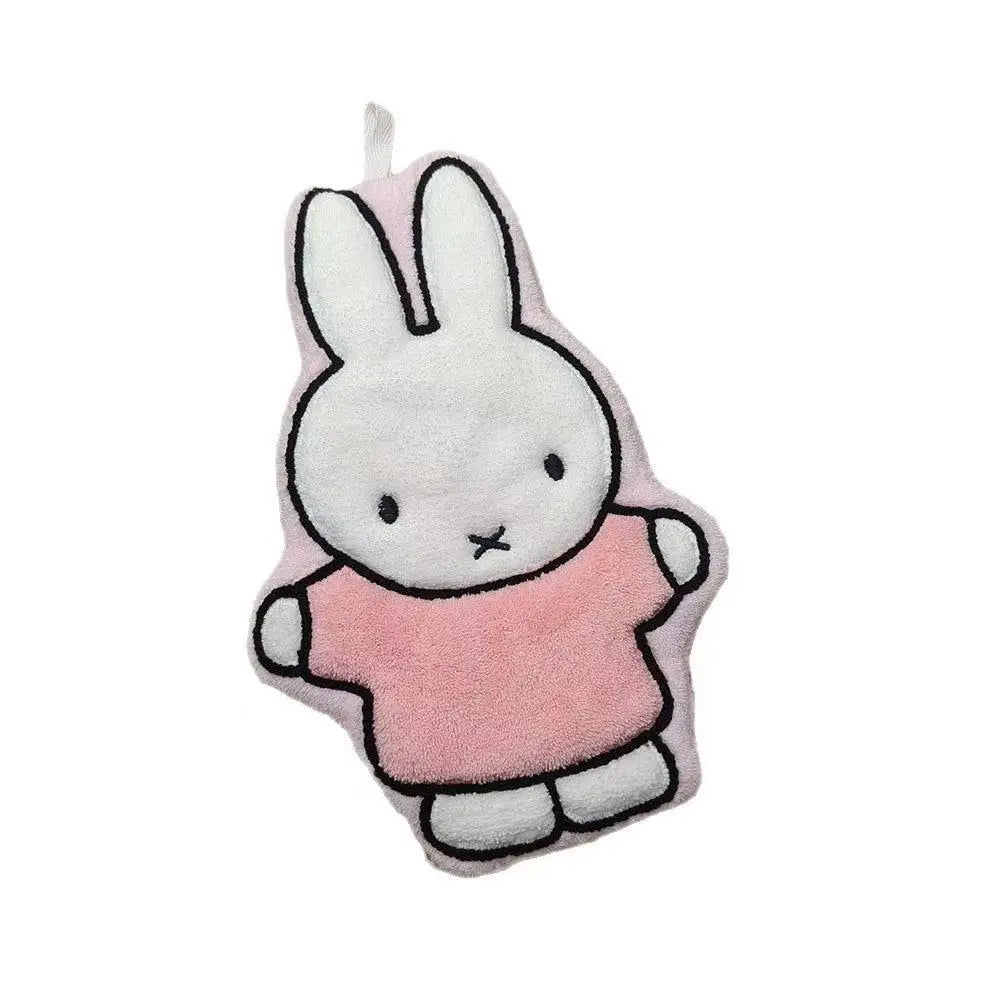 serviettes lapin kawaii douces motif miffy rose blanches salle bain cuisine