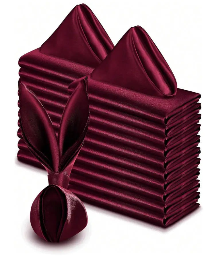 serviettes table rouge bordeaux satinées classiques polyester événements festifs fourchettes couteaux cuillères dorées pack
