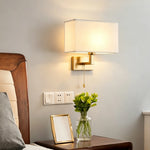 lampes murales modernes élégantes beige clair doré abat jour texturé fixées mur pull chain