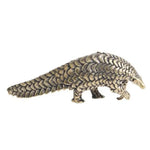 ornement métallique statuette pangolin doré émaillé écailles animalier décoration maison