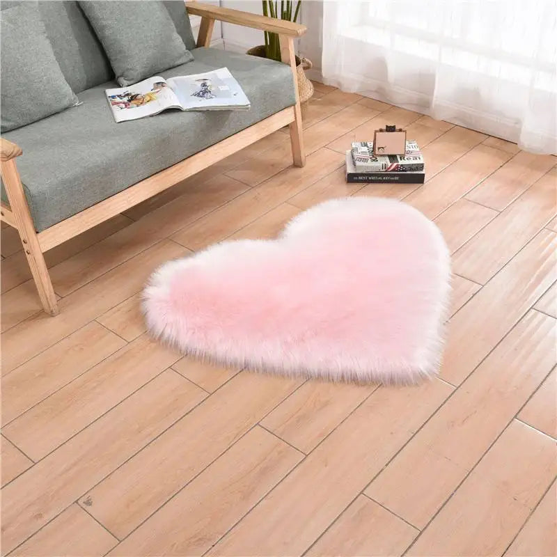 tapis forme coeur fausse fourrure doux blanc rose chambre sol