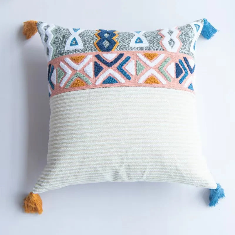 coussin décoratif moderne motif géométrique jaune gris beige texture bouclée canapé salon