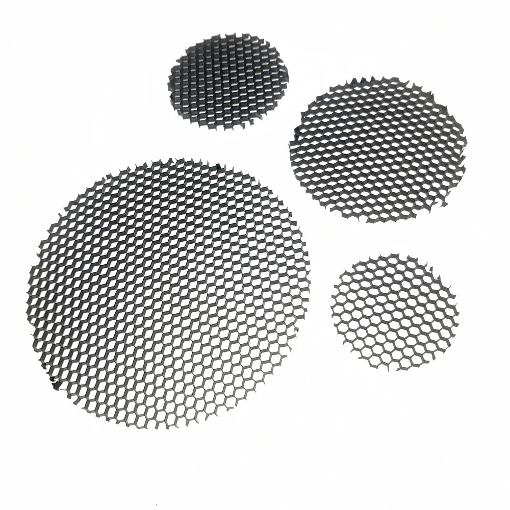 grille ventilation aluminium noir motif nid d'abeille hexagone projecteur led anti éblouissement