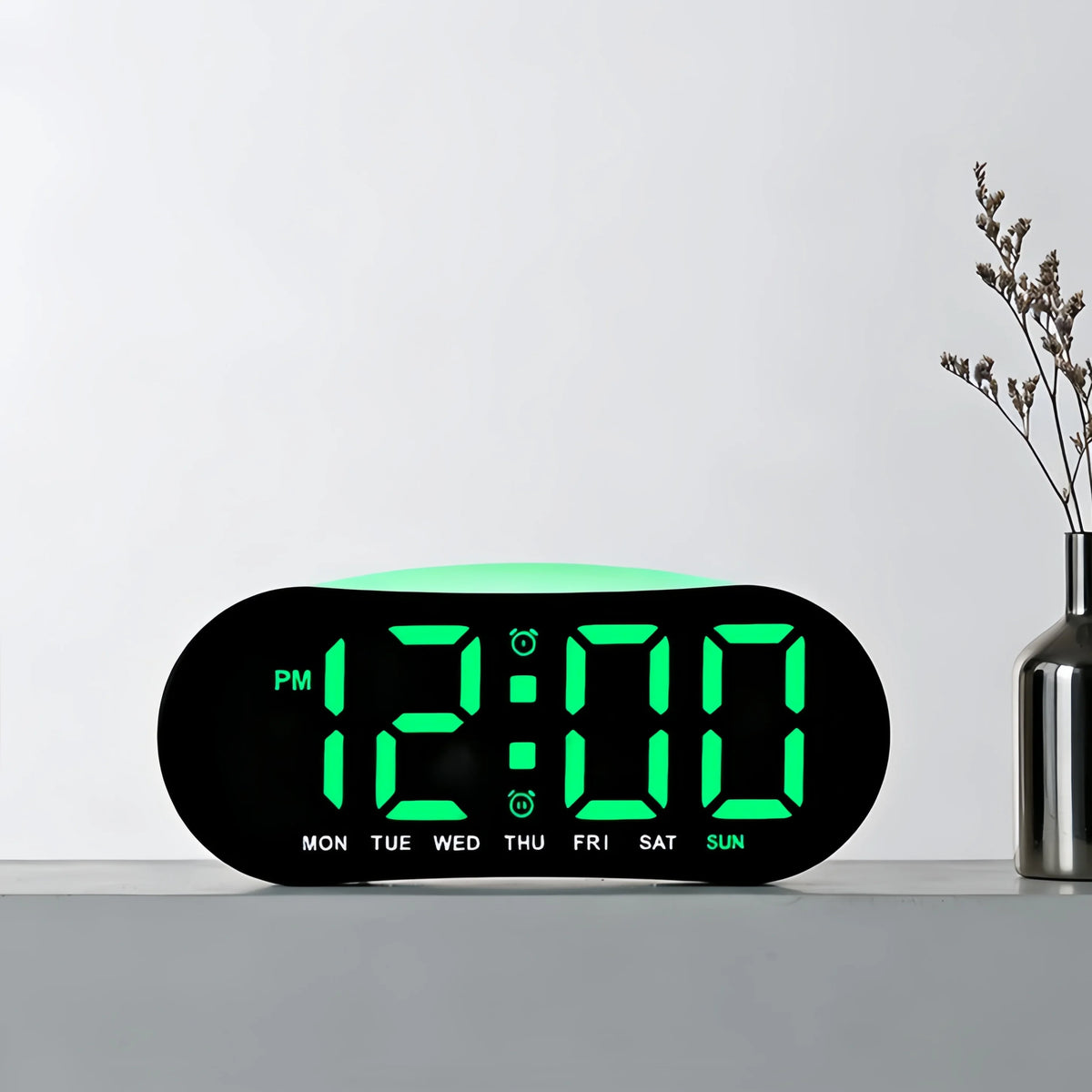 réveil numérique LED moderne affichage température date alarmes snooze luminoise couleurs noir bleu vert