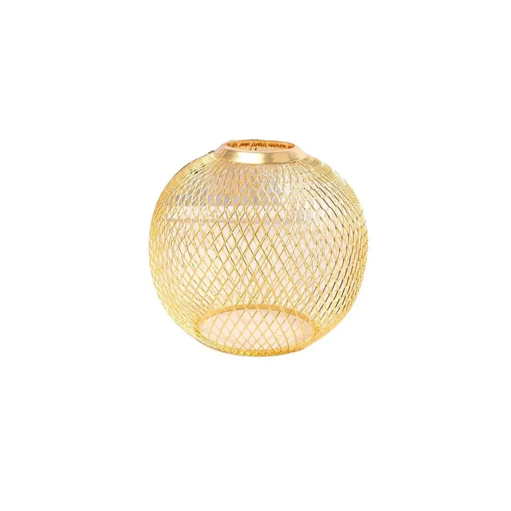 lampe suspendue moderne fer maille géométrique blanc noir doré opaques