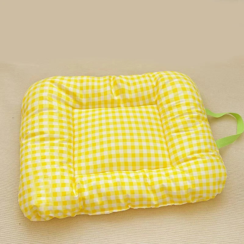 coussin animal carreaux jaune bleu vert rose moderne portable lavable ruban fixe