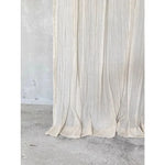 rideau moderne minimaliste beige clair rayures fines semi transparent fenêtre