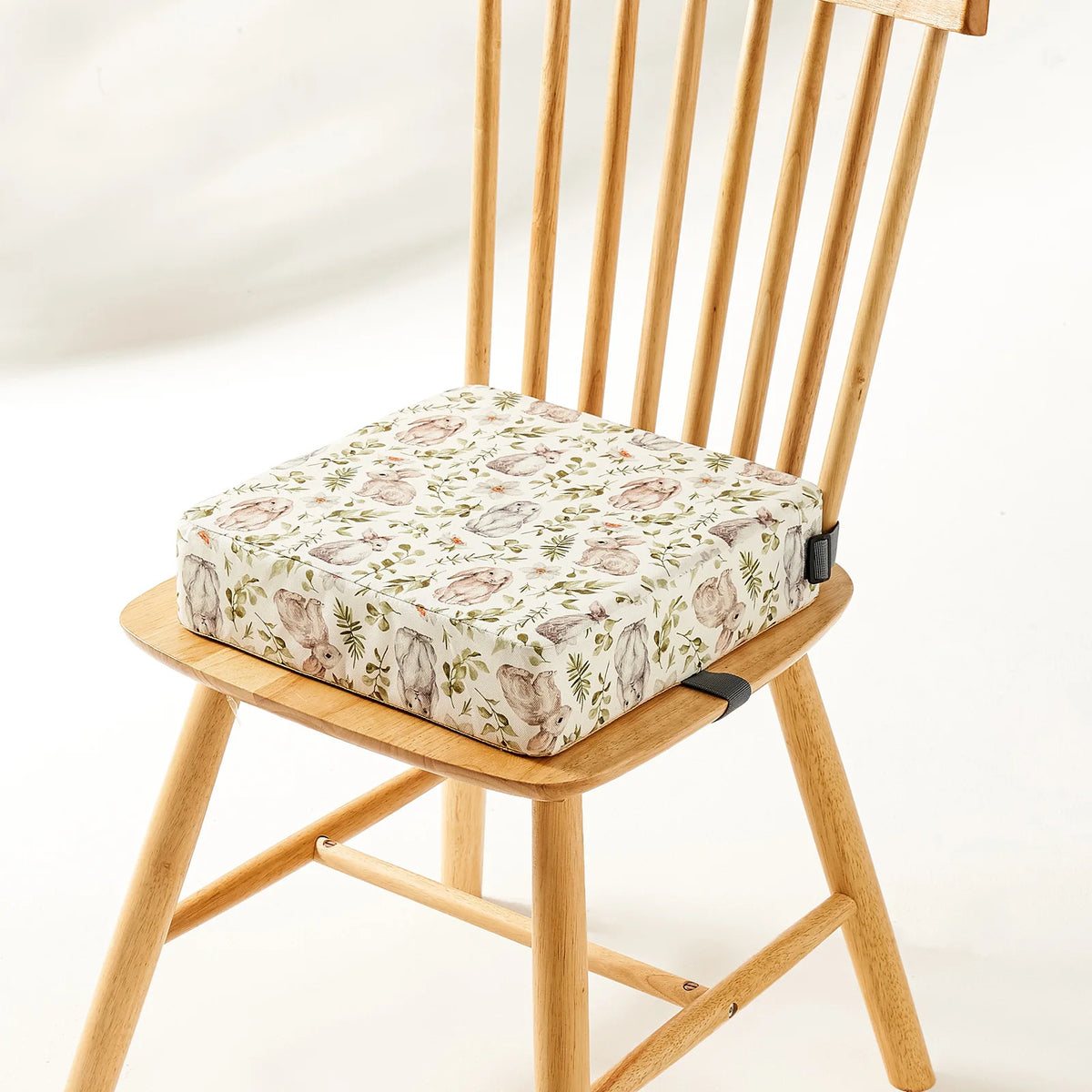 coussin chaise imperméable motif animalier moderne bébé lit noir beige