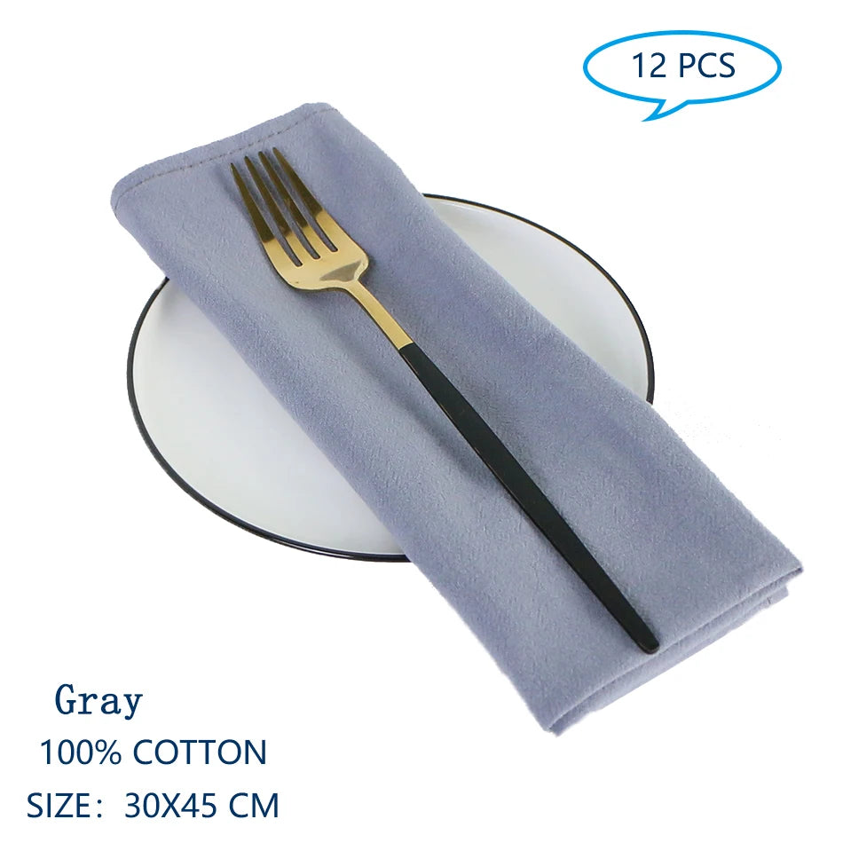 Serviettes de table en coton gris de haute qualité de 30 x 45 cm, idéales pour des repas élégants.