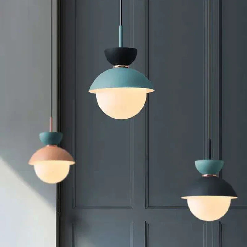 suspension lumineuse moderne pendentif câble bleu rose gris sphérique mat