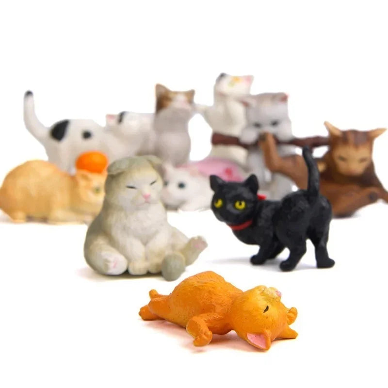 figurines chats blanc noir orange miniature jardin décoration maison taches rayures pastorales réaliste