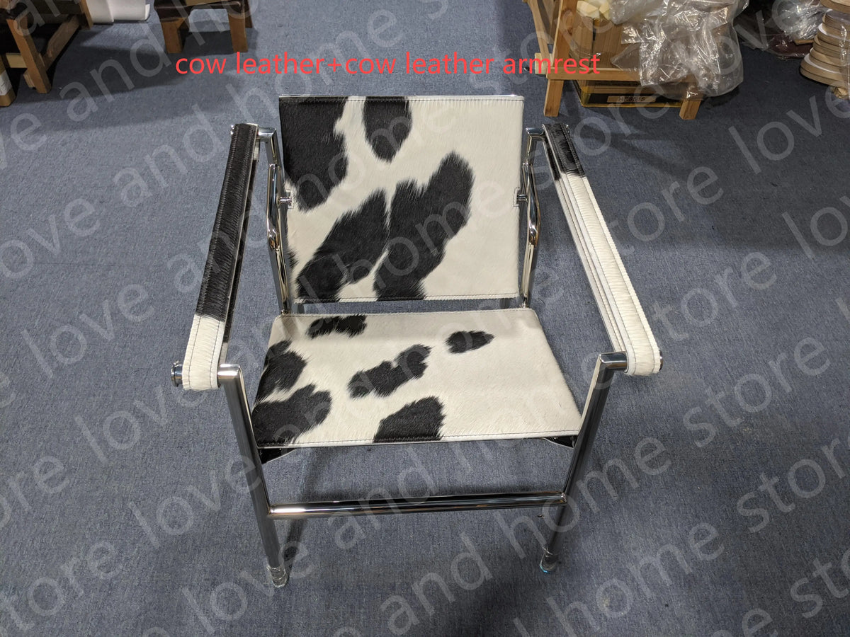 chaise salon moderne minimaliste cuir métal chromé accoudoirs marron noir beige