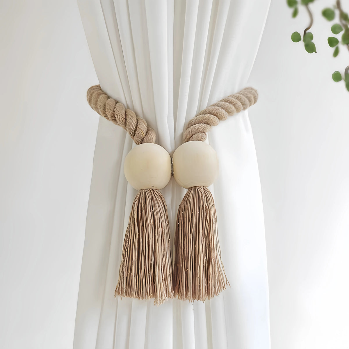 boucle rideau aimant bois boho chic coton pompons franges corde torsadée beige blanc