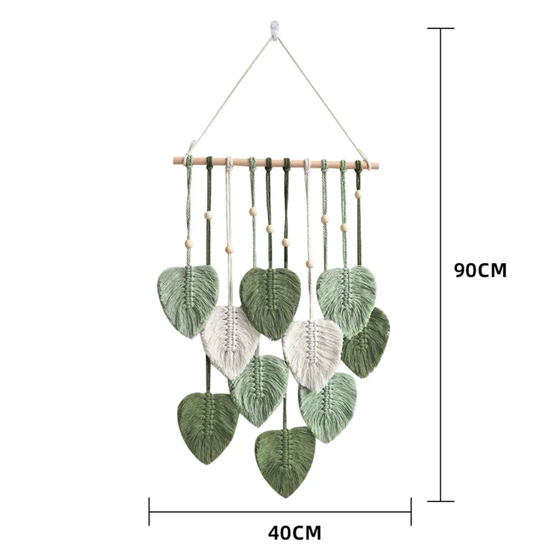 Vue de côté montrant la texture tissée main de la tapisserie en macramé