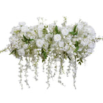 guirlande florale artificielle fleurs clochettes roses feuilles vertes décoration élégante intérieure classique événement anniversaire