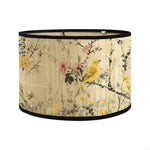 abat jour artisanal oiseaux fleurs branches beige noir jaune rose vert boucle métallique