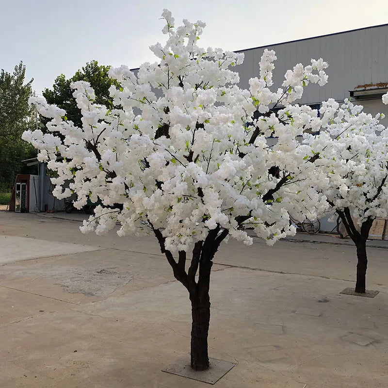 arbre artificiel blanc fleurs tronc brun moderne décoration extérieure mariage photo accueil