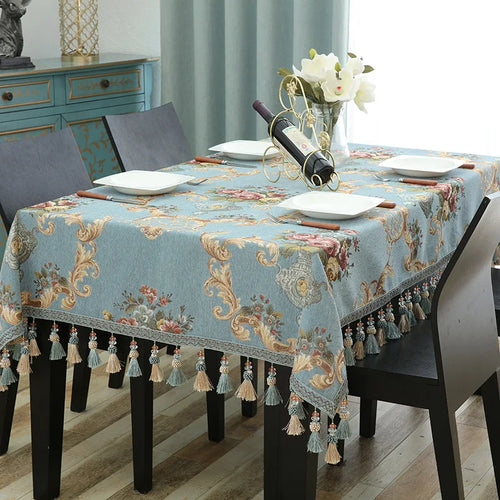 nappe table rectangulaire jacquard motif floral pompons élégante salon cuisine