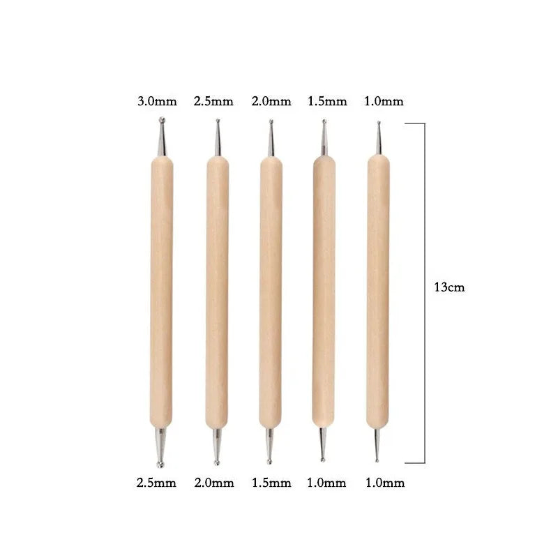ensemble pinceaux outils céramique sculpture poignées bois métal pointes plastique transparent ergonomiques