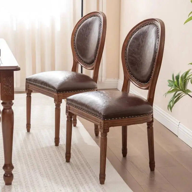 chaises classiques velours cuir marron gris beige vert foncé bleu foncé salle manger restaurant