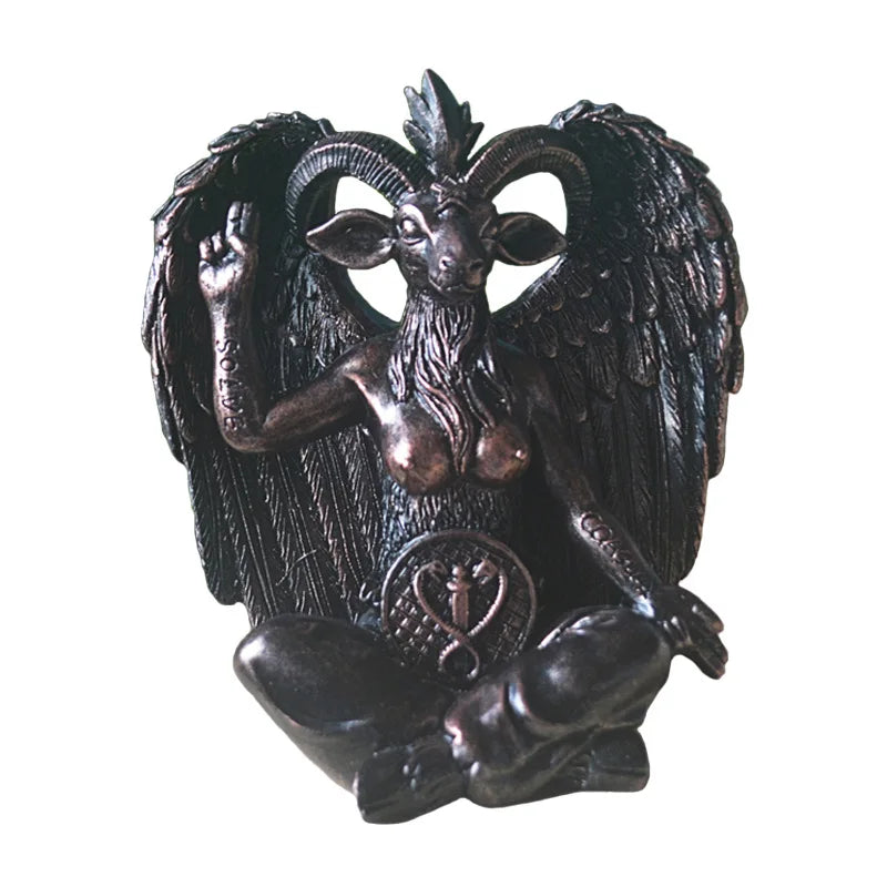 statue baphomet chèvre ailes dragon noir bougies rouges décoration gothique fantaisie occulte
