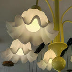 lampe table moderne verte abat jour fleur lys blanc translucide base solide câble floral